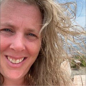 Meet your Posher, Jenny